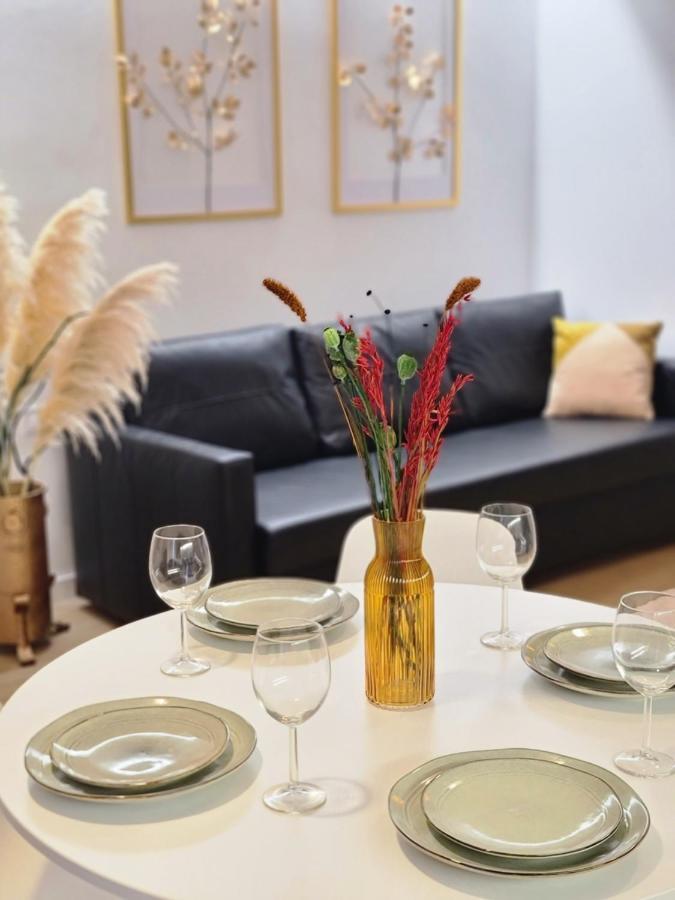 Las Artes Hlius Luxury Apartments บาเลนเซีย ภายนอก รูปภาพ